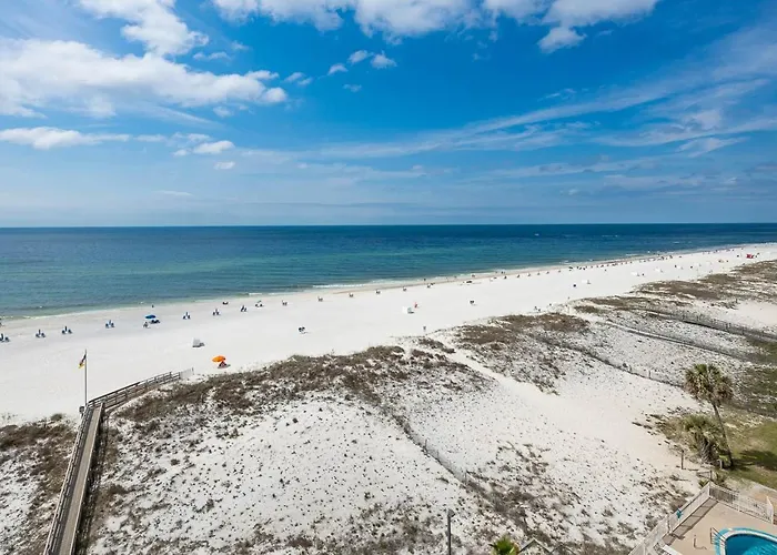 Apartment Island Winds West 877